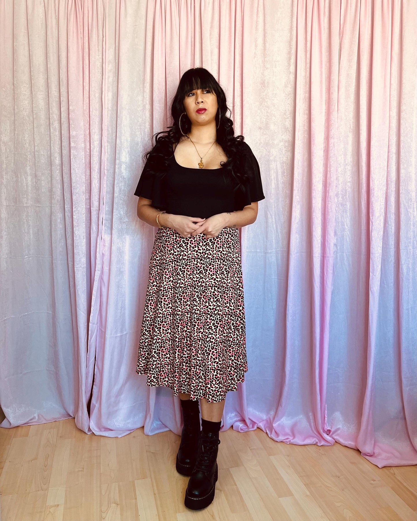FLOW Midi Skirt