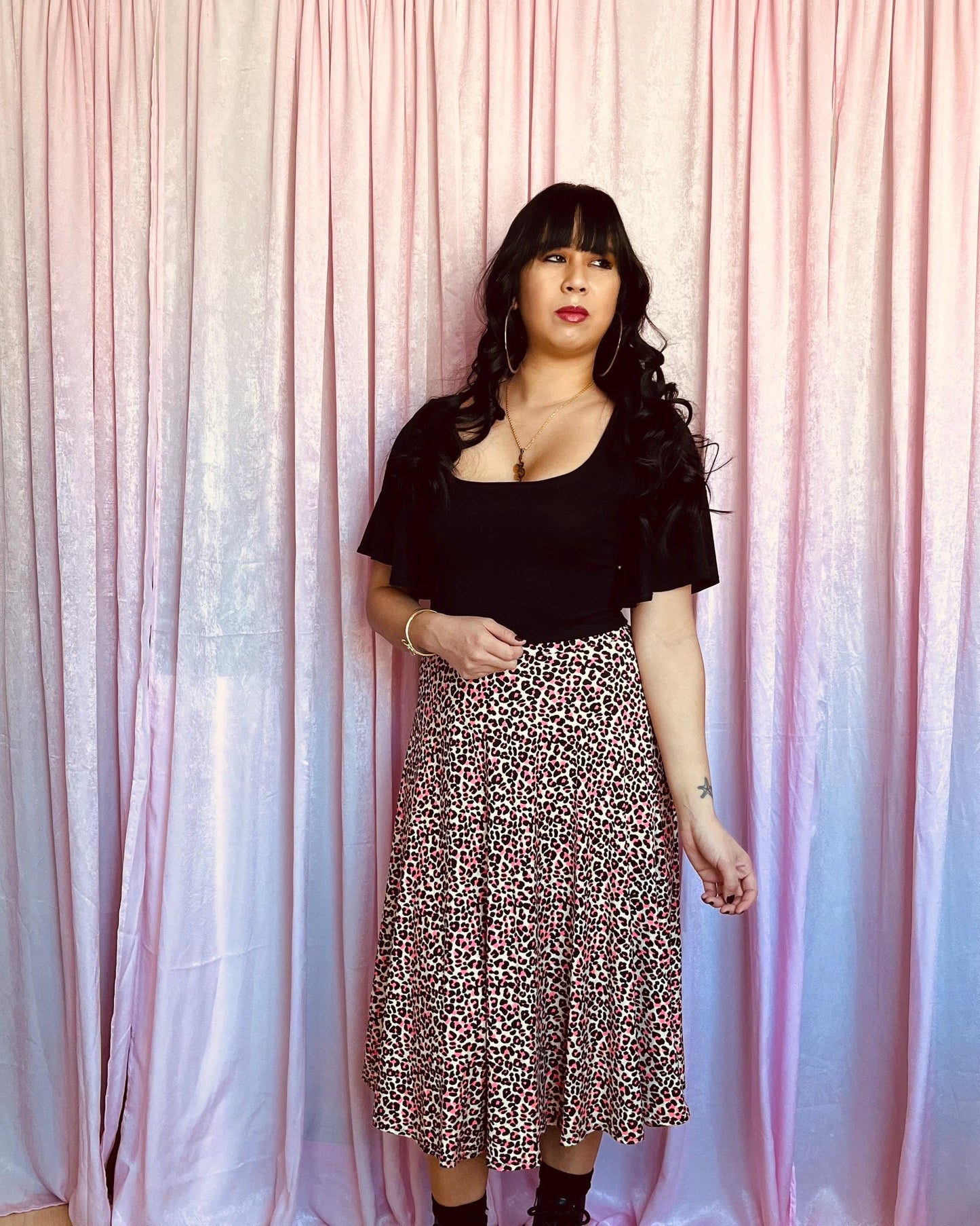 FLOW Midi Skirt