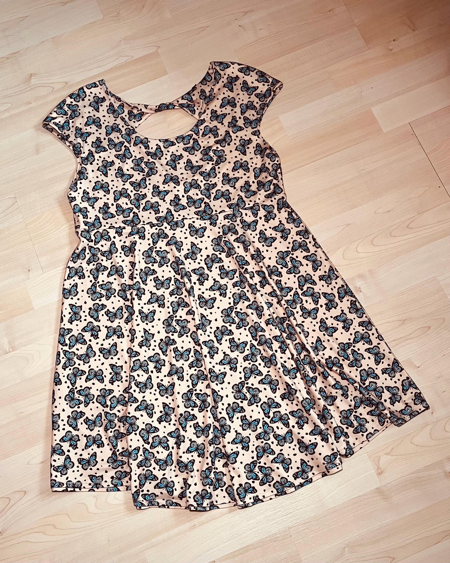 LUCKY Babydoll Dress